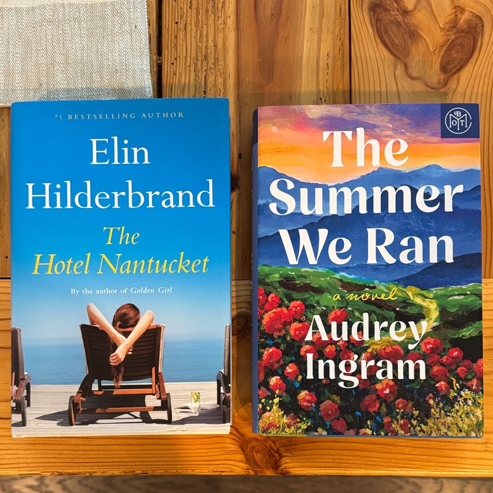Elin Hilderbrand The Hotel Nantucket Hardcover Book bundle